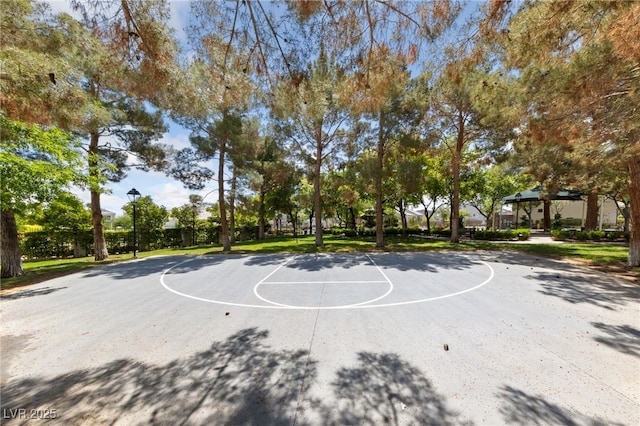 7589 Grassy Bank St, Las Vegas, NV 89139 - view of sport court with community basketball court