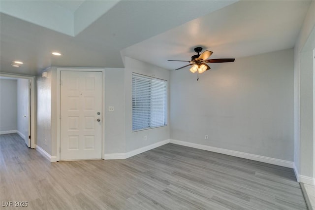 1550 Jamielinn Ln Unit 102, Las Vegas, NV 89110 - entrance foyer with wood finished floors, a ceiling fan, baseboards, and recessed lighting