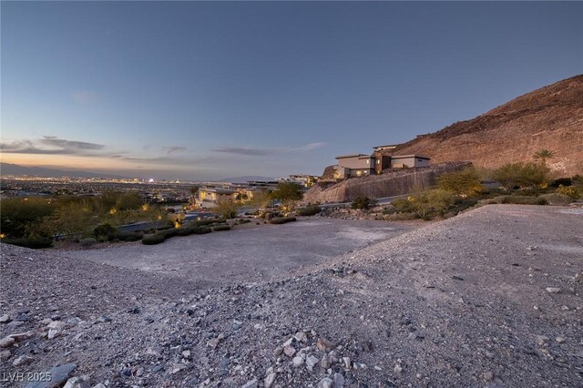 657 Boulder Summit Dr, Henderson, NV 89012