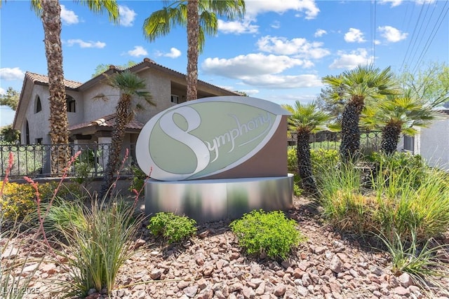 2606 S Durango Dr Unit 260, Las Vegas, NV 89117 - community sign with fence