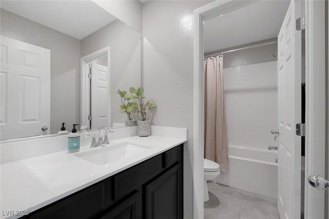 6247 Milford Sound St, Las Vegas, NV 89148 - full bath featuring toilet, vanity, and shower / tub combo with curtain