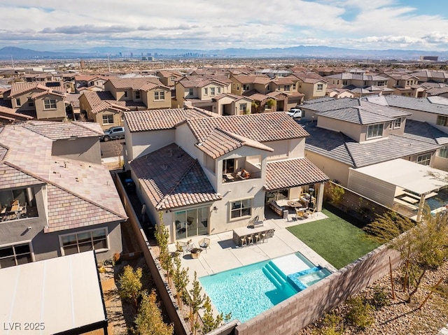 bird's eye view with a residential view