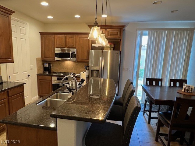 1091 Casa Palermo Cir, Henderson, NV 89011 - photo 8