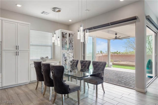 dining room featuring visible vents, wood finish floors, recessed lighting, and ceiling fan