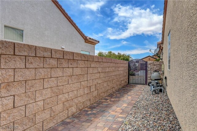 2092 Wildwood Lake St, Henderson, NV 89052 - photo 57