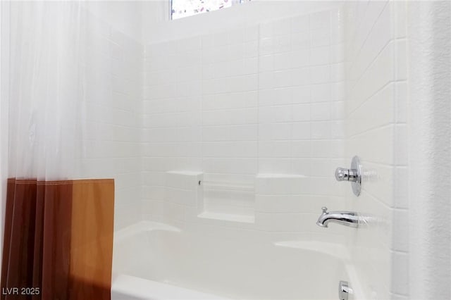 bathroom featuring shower / bathtub combination