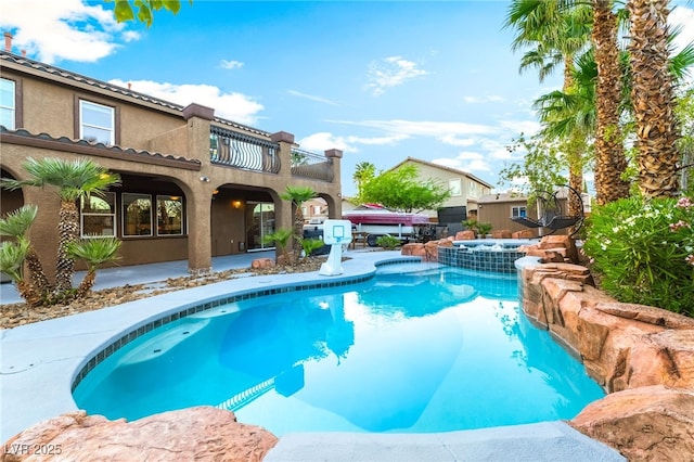 4200 Scott Peak Ct, Las Vegas, NV 89129 - view of pool featuring a patio area and a pool with connected hot tub