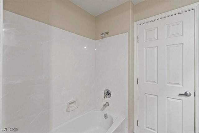 full bathroom featuring shower / washtub combination