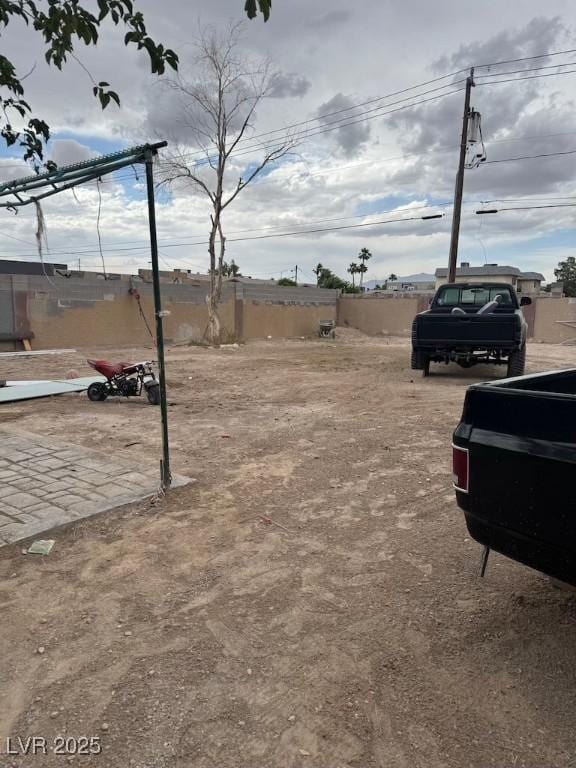 4834 E Van Buren Ave, Las Vegas, NV 89110 - view of yard