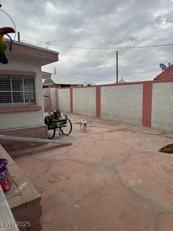 4834 E Van Buren Ave, Las Vegas, NV 89110 - view of patio / terrace