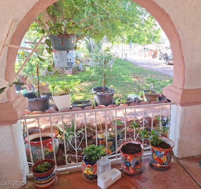 4834 E Van Buren Ave, Las Vegas, NV 89110 - view of yard featuring a balcony