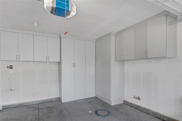 5205 Molveno Ct, Las Vegas, NV 89130 - garage with a garage door opener