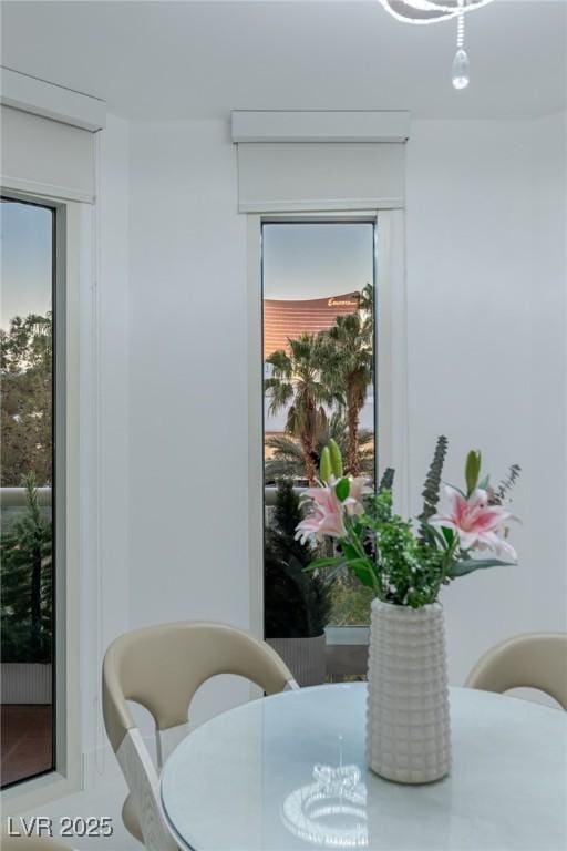 2857 Paradise Rd Unit 305, Las Vegas, NV 89109 - view of dining space