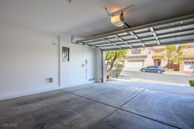 10657 Sapphire Vista Ave, Las Vegas, NV 89144 - garage with a garage door opener