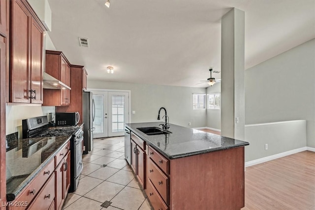 2805 El Cubano Ct, North Las Vegas, NV 89030 - kitchen with a sink, appliances with stainless steel finishes, a healthy amount of sunlight, and visible vents