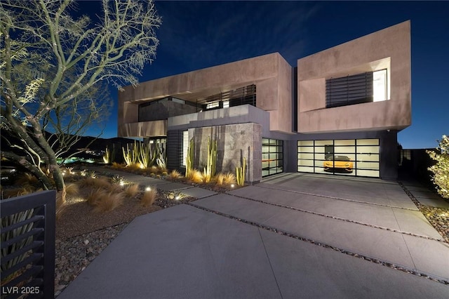 811 Magnum Cliff Ct, Henderson, NV 89012 - modern home featuring driveway and a garage