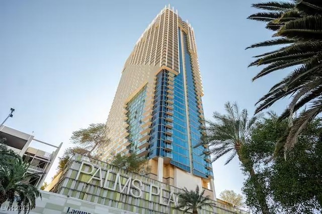 view of building exterior