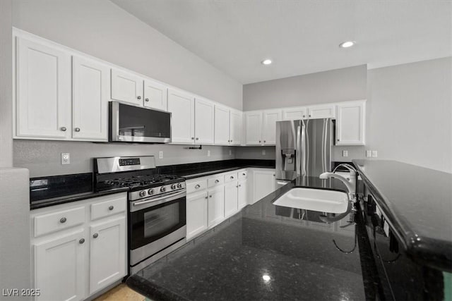 9624 Twelve Pins Dr, Las Vegas, NV 89129 - photo 18