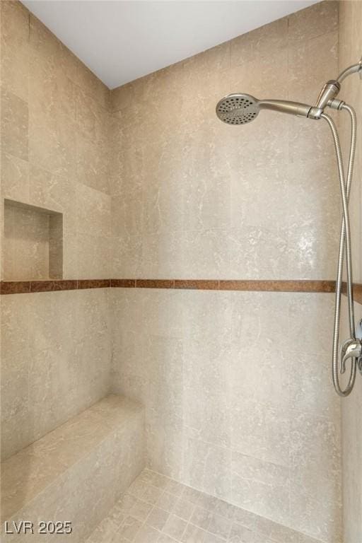 17 Morninglow Pass, Henderson, NV 89052 - full bathroom featuring tiled shower