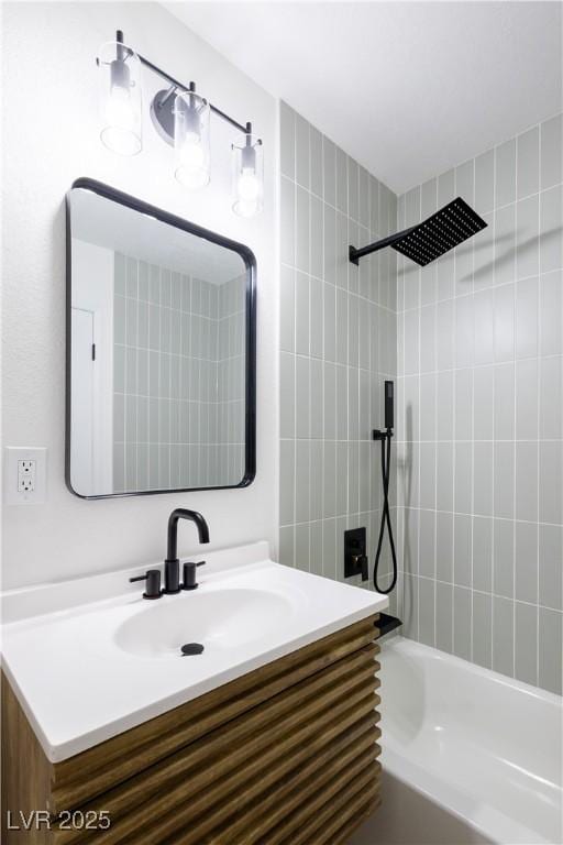 full bath with shower / washtub combination and vanity