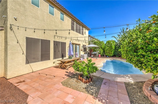 664 Blue Crystal Creek Rd, Henderson, NV 89002