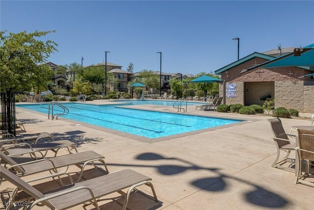 2827 Turnstone Ridge St, Henderson, NV 89044 - photo 42