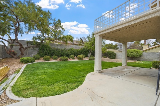 3295 Cooper Creek Dr, Henderson, NV 89074 - view of yard with a balcony, a patio, and a fenced backyard