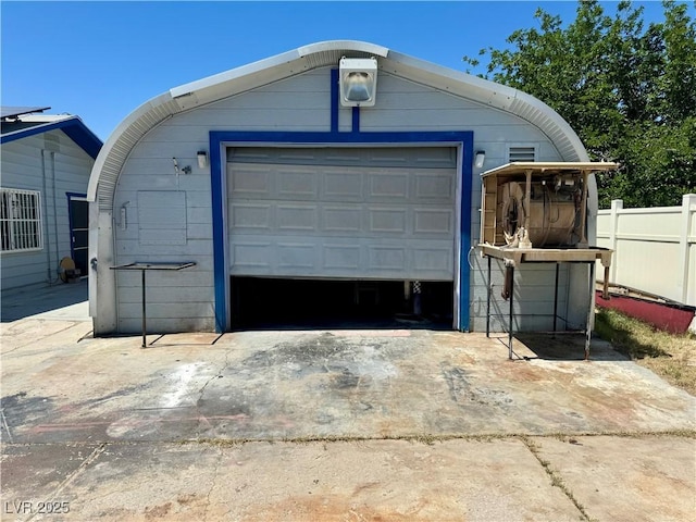 4682 Tamalpias Ave, Las Vegas, NV 89120 - detached garage with driveway