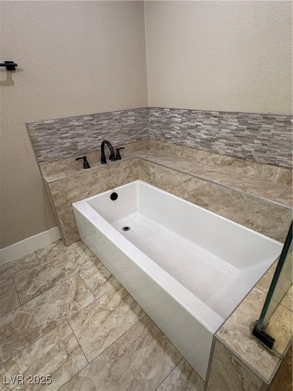 1021 Calico Ridge Dr, Henderson, NV 89011 - photo 16