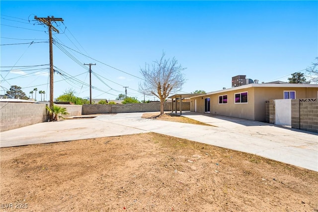 1020 Baker Ave, Las Vegas, NV 89108 - view of yard featuring a patio and a fenced backyard