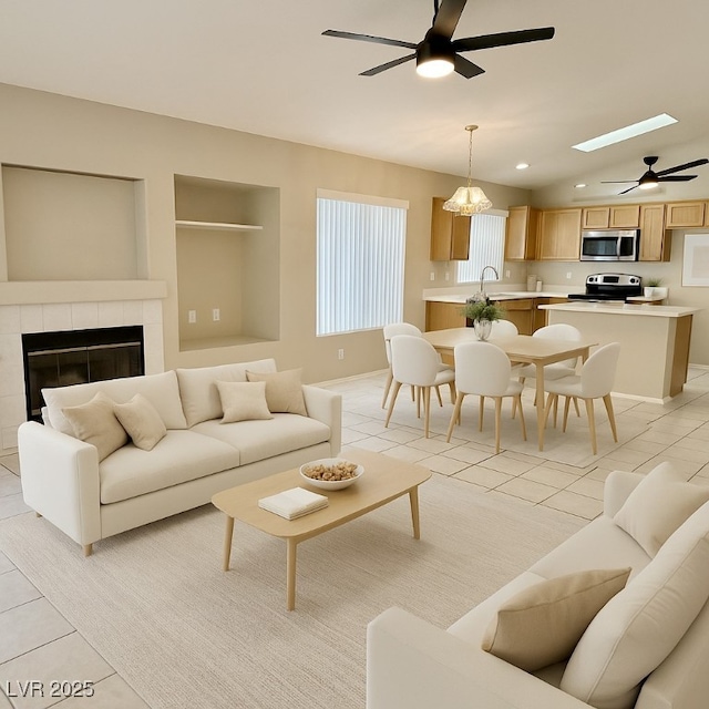 10025 Catseye Cove Ct, Las Vegas, NV 89183 - photo 6
