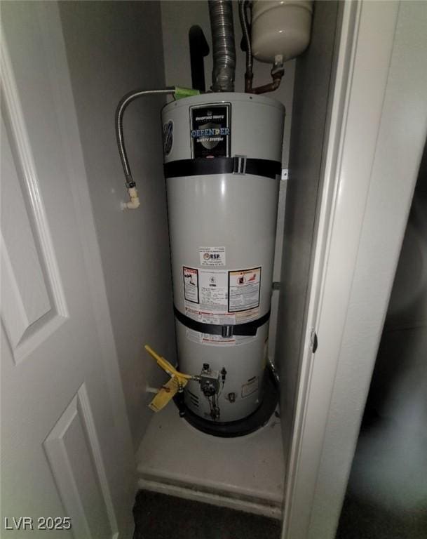 4645 Fuchsia Nights Ave Unit 103, North Las Vegas, NV 89084 - utilities featuring strapped water heater