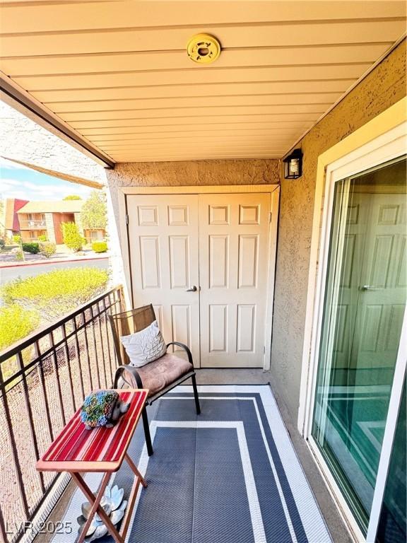5220 Indian River Dr Unit 277, Las Vegas, NV 89103 - photo 6