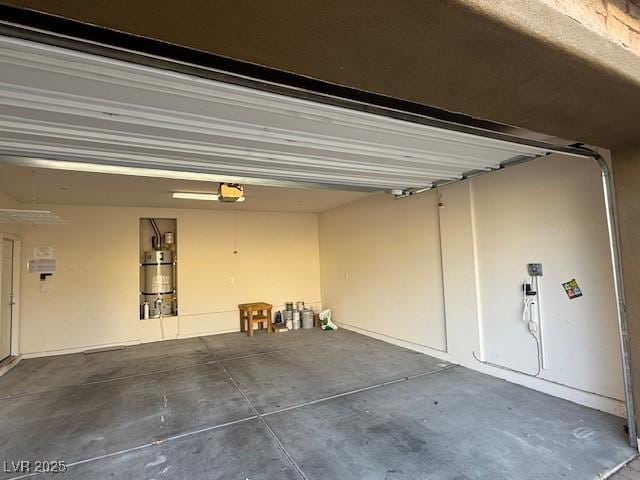 2947 Caxton Grove Dr, Henderson, NV 89052 - garage featuring a garage door opener and secured water heater