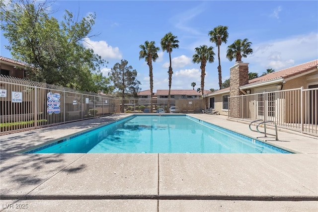 7200 Pirates Cove Rd Unit 2025, Las Vegas, NV 89145 - community pool featuring fence and a patio