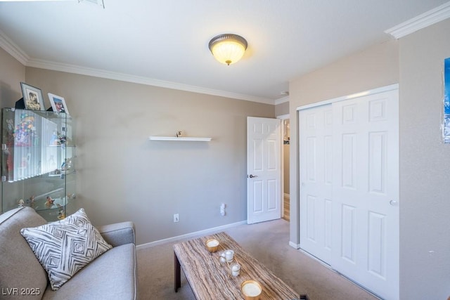 carpeted living room with crown molding and baseboards