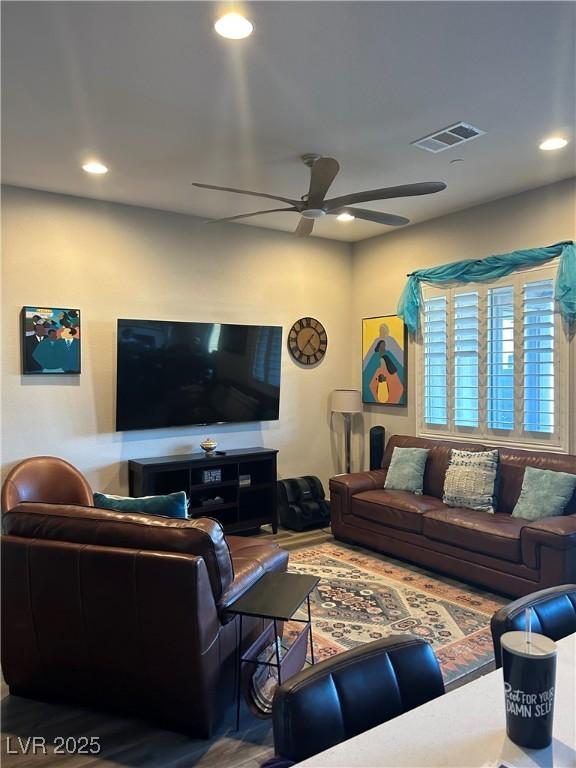 740 Omaggio Pl, Henderson, NV 89011 - living area featuring ceiling fan, recessed lighting, and visible vents