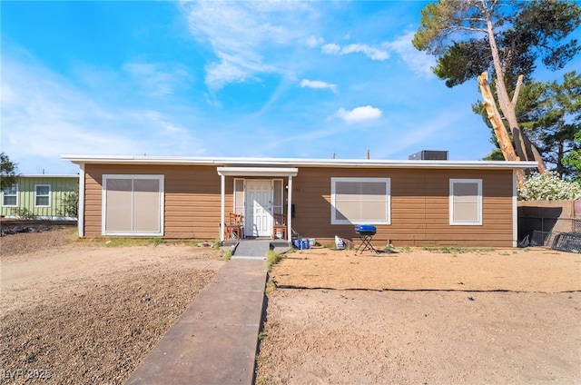 343 Tungsten St, Henderson, NV 89015 - view of front of property with fence