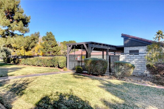 611 Spyglass Ln, Las Vegas, NV 89107 - view of yard featuring fence and a gate