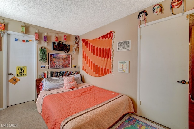 611 Spyglass Ln, Las Vegas, NV 89107 - bedroom with carpet floors and a textured ceiling