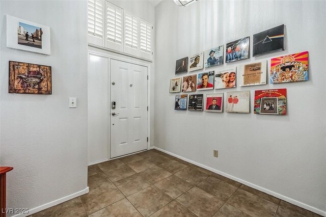 271 Sunshine Springs Ct, Henderson, NV 89014 - photo 3