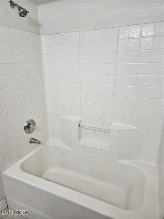 2615 W Gary Ave Unit 1085, Las Vegas, NV 89123 - bathroom with washtub / shower combination