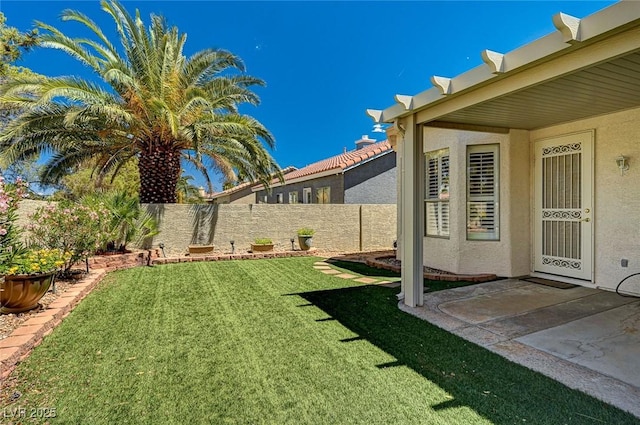 1574 Livingston Dr, Henderson, NV 89012 - view of yard with a patio