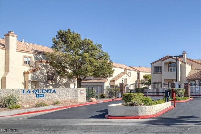 8301 Boseck Dr Unit 220, Las Vegas, NV 89145 - photo 34