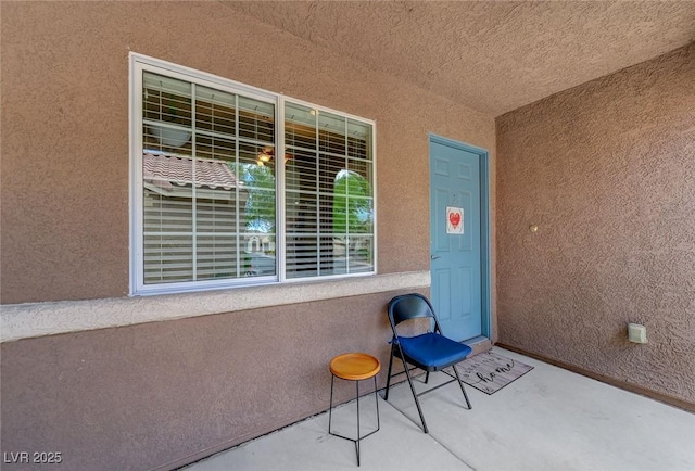 view of patio / terrace with covered porch