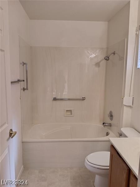 full bath with shower / bathtub combination, vanity, and toilet