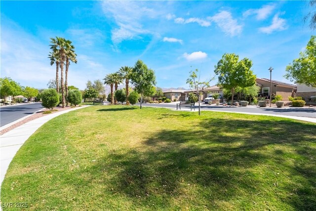 8236 Imperial Lakes St, Las Vegas, NV 89131 - photo 46