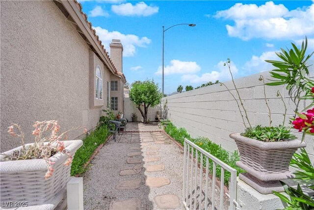 view of yard featuring a fenced backyard and a patio area