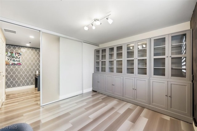 150 Las Vegas Blvd Unit 1507, Las Vegas, NV 89101 - interior space with visible vents