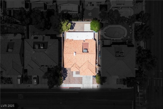 8504 W Gilmore Ave, Las Vegas, NV 89129 - aerial view of property and surrounding area featuring property parcel outlined